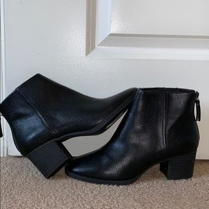 NEW H&M BLACK FAUX LEATHER ANKLE BOOTS
